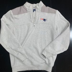 Vineyards Vines sweaters